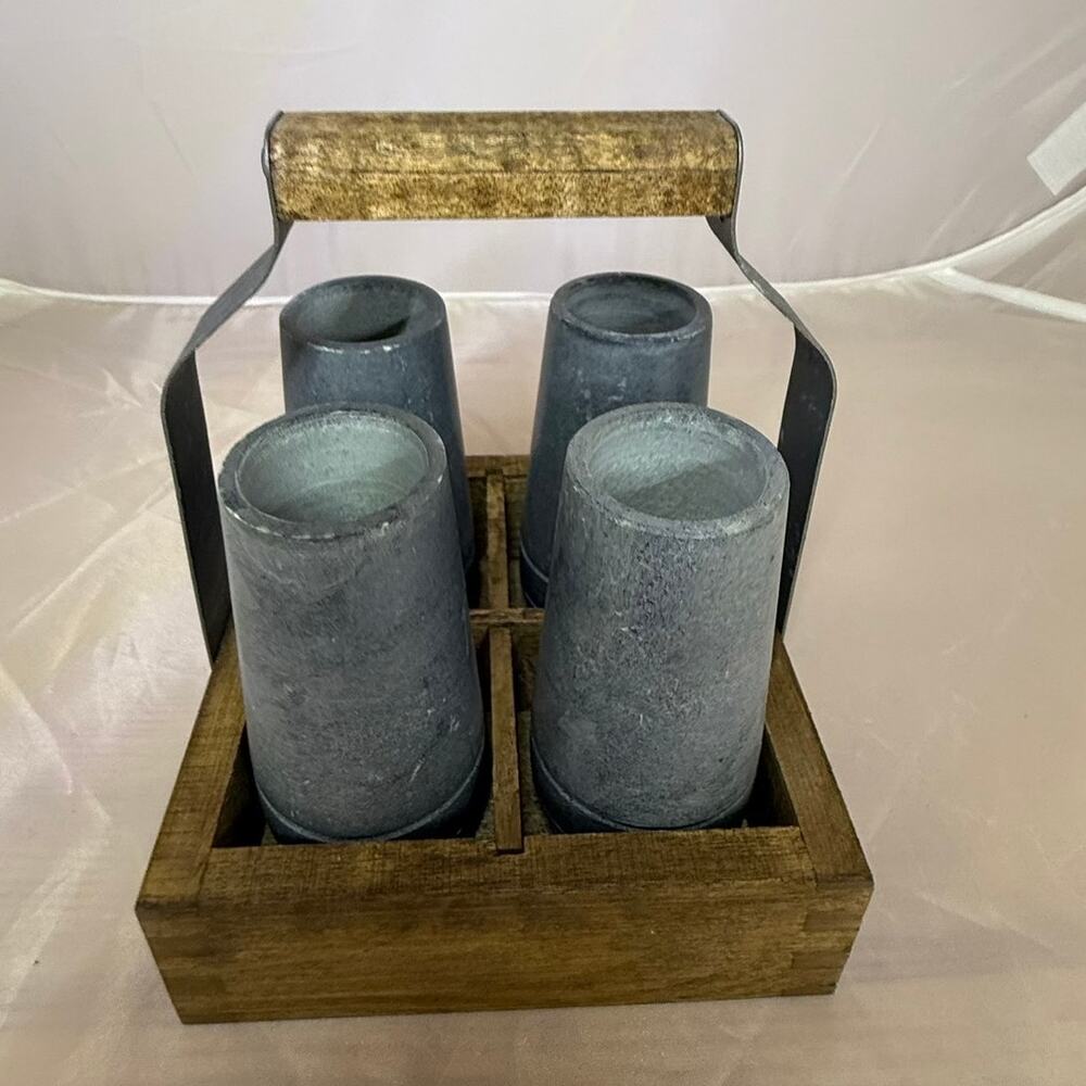 SPARQ Home Vodka Shooter Set of 4 Soapstone Shot Glasses with Wood Carrier NIB